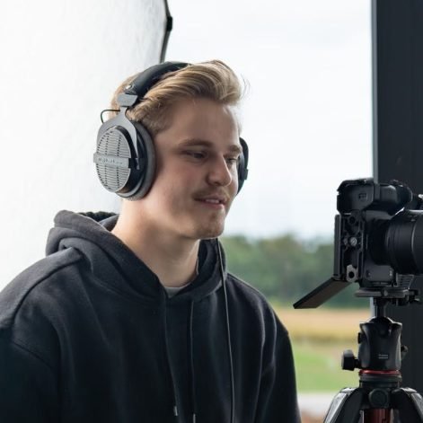Robert Zach – Production & Edit